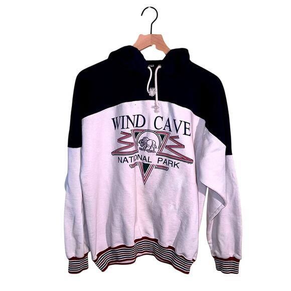 Tops - VNTG 90s Wind Cave National Park drawstring hoodie